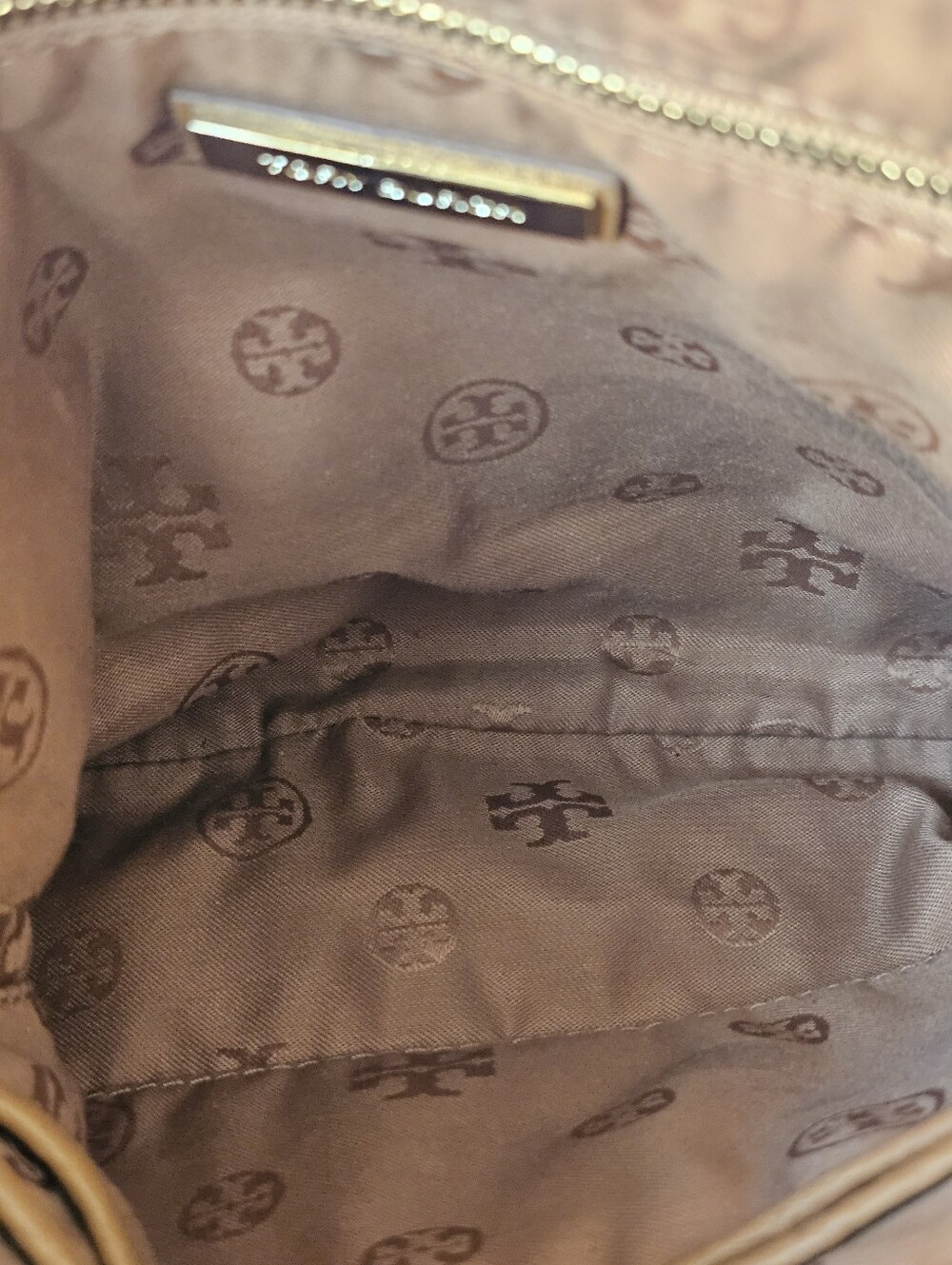 Tory Burch Stacked "T" Swingpack Crossbody Bag - Picture 6 of 9